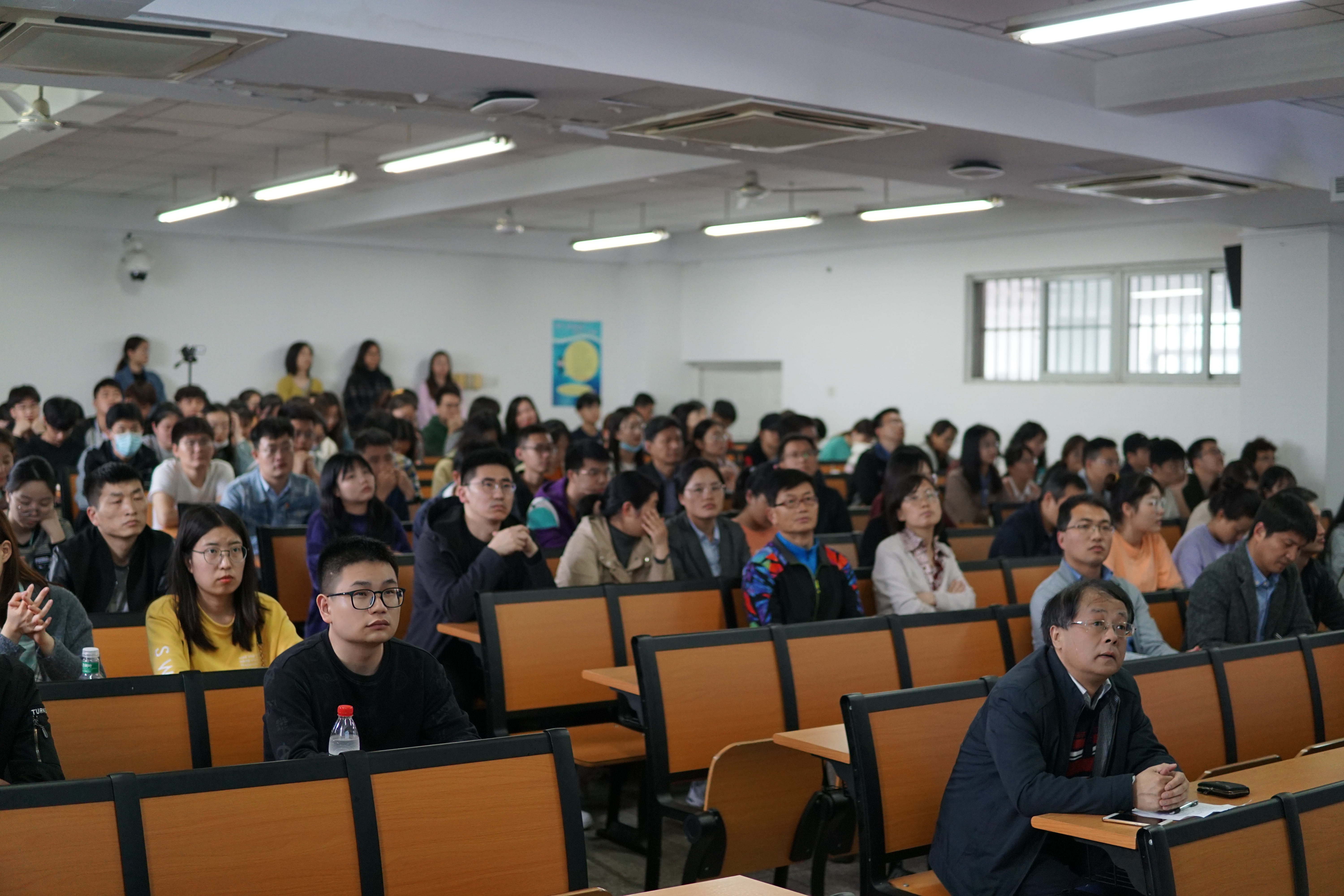 2104250423399bc.jpg 2104250423399bc.jpg